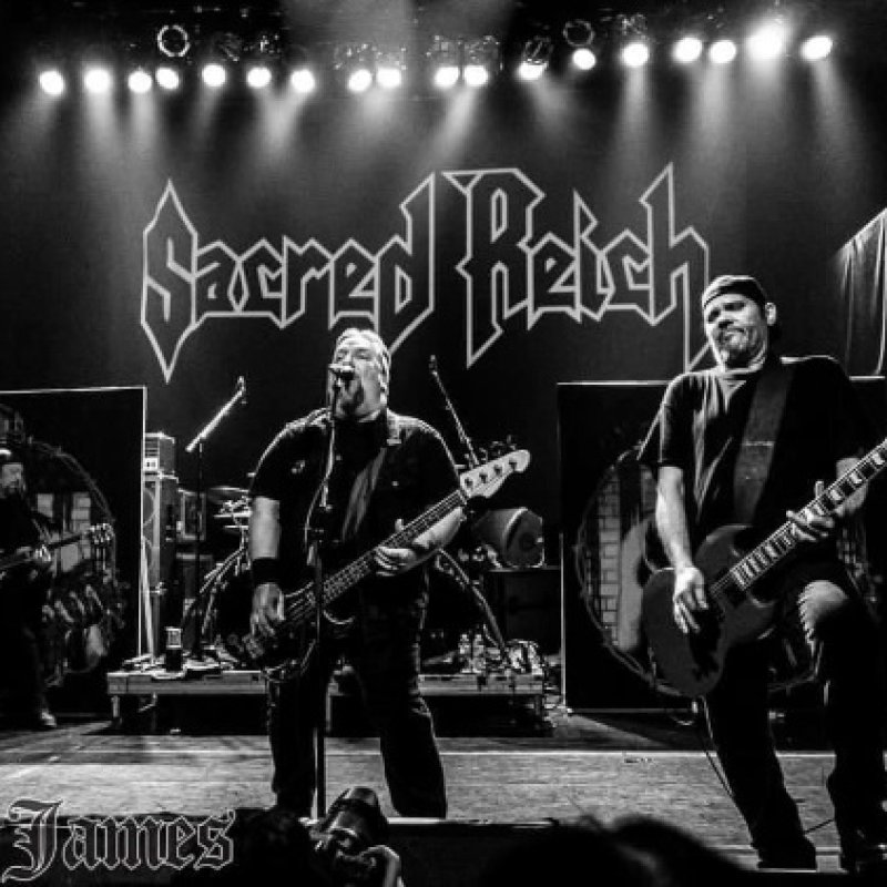 SACRED REICH Signs With METAL BLADE; First Album In More Than Two Decades Due Next Year!