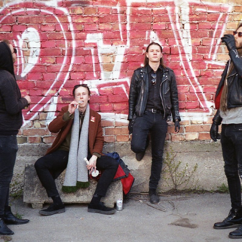 Sweden's REVEAL! stream new SEPULCHRAL VOICE album at "Decibel" magazine's website