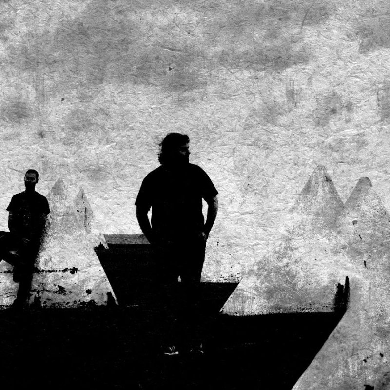 AUSTERE pen deal with Lupus Lounge