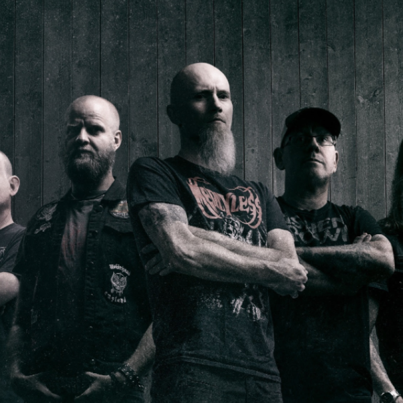 DARKENED stream new EDGED CIRCLE EP at Death Metal Promotion - features members of GRAVE, MEMORIAM, A CANOROUS QUINTET, EXCRUCIATE+++