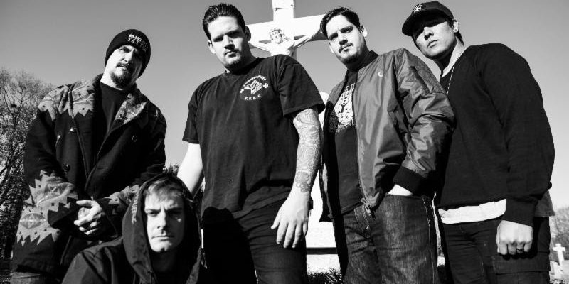 TWITCHING TONGUES Kicks Off Tour With Hatebreed, Crowbar, And The Acacia Strain