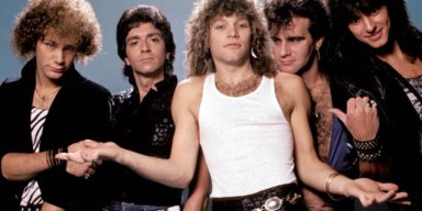 Watch BON JOVI Reunite With RICHIE SAMBORA, ALEC JOHN SUCH For ROCK AND ROLL HALL OF FAME Performance!