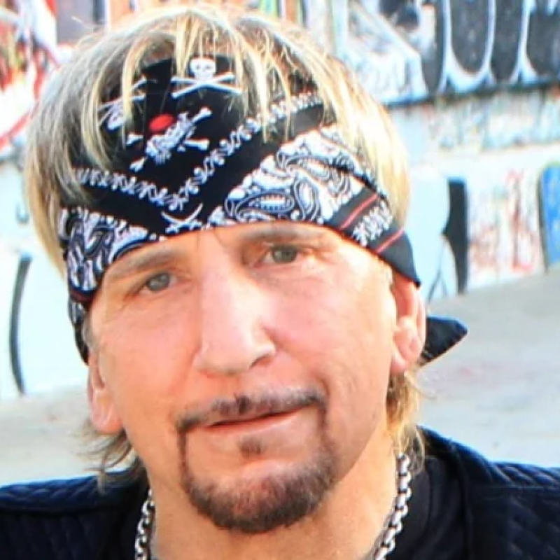 RUSSELL OPENS UP ABOUT GREAT WHITE DOC