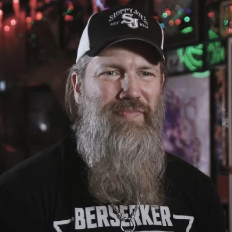 AMON AMARTH Singer Blasts UFC For Not Banning Russian Fighters!