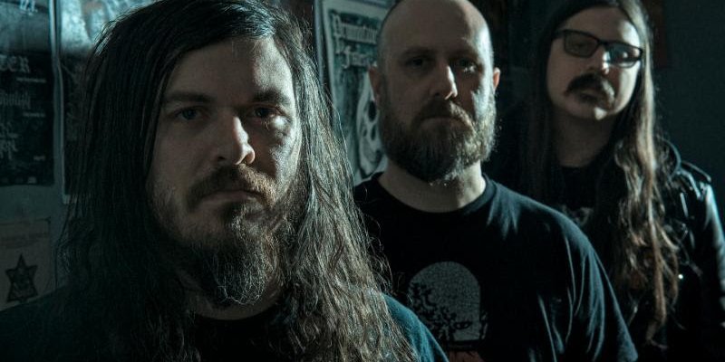 FISTER: Missouri-Based Doom Trio To Begin Short Run Of Live Dates