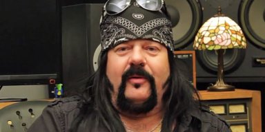  Former PANTERA Drummer VINNIE PAUL Dead At 54 