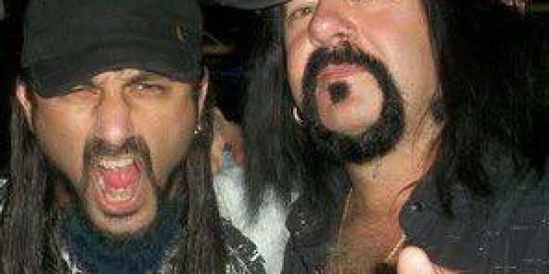  MIKE PORTNOY: VINNIE PAUL's Drumming On Early PANTERA Major-Label Albums Was 'The Benchmark' 