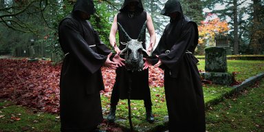 Decibel Now Streaming THIRTEEN GOATS’ Debut Album “Servants of the Outer Dark”