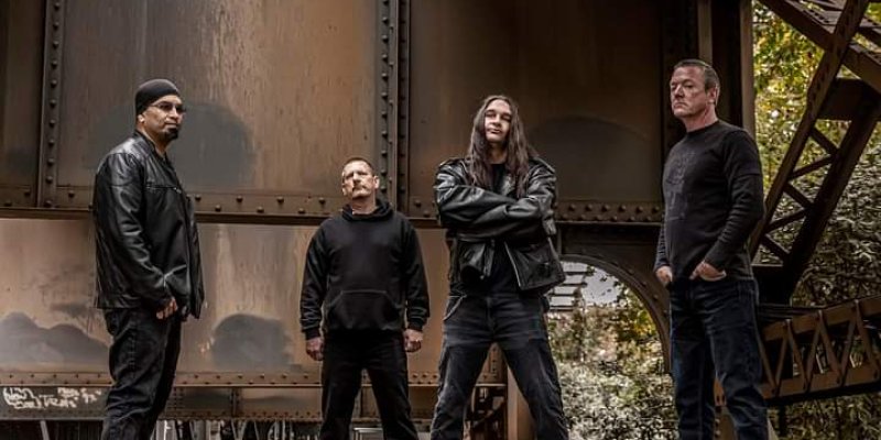 Extreme Management Group signs Progressive Rock/Metal band Spiral Fracture to Worldwide Deal