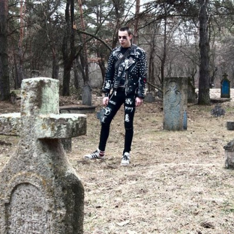 TERRÖRHAMMER premiere new track at No Gleaming Light