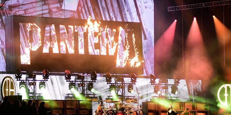 CHARLIE BENANTE Says It Took Him 'A Couple Of Months' To Learn To Play PANTERA's Songs