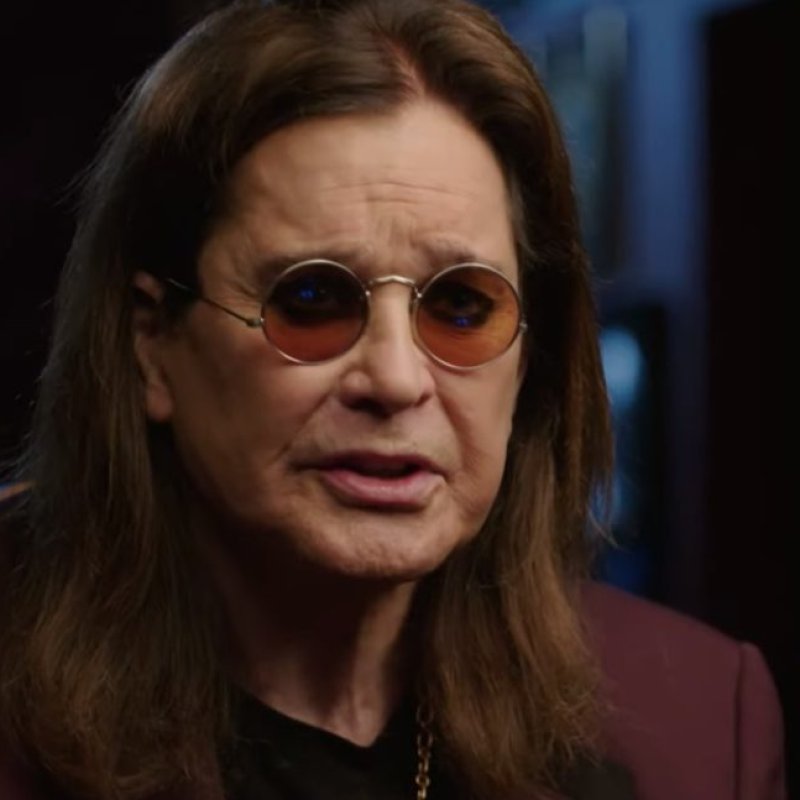 OZZY OSBOURNE: ‘Can’t Walk Much Now’