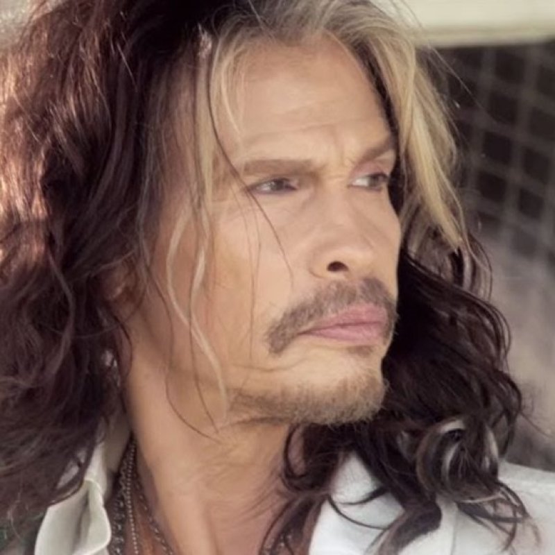 STEVEN TYLER Accused Of Sexual Assault Of A Minor