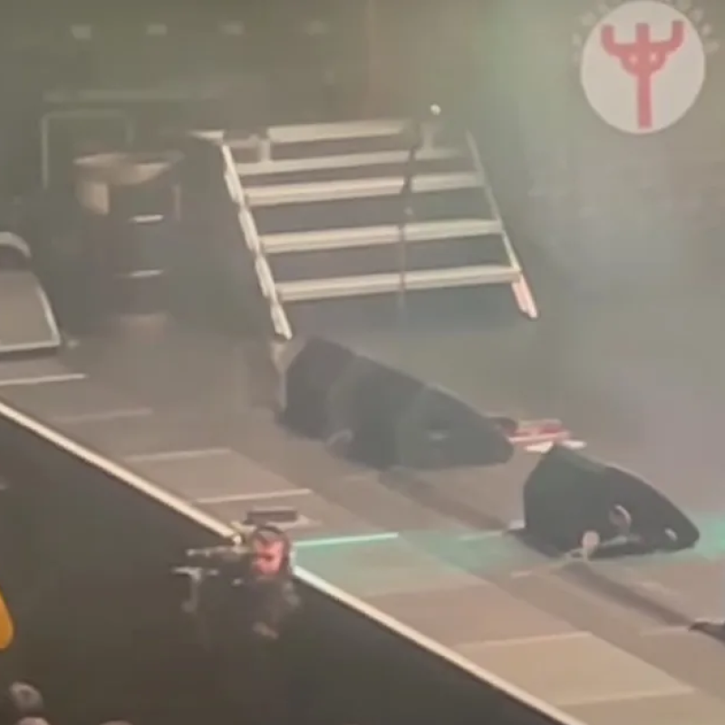 ROB HALFORD Stops Show To Address 7-Year-Old Fan (Video)