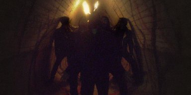 HERETIC CULT REDEEMER premiere new track at NoCleanSinging.com