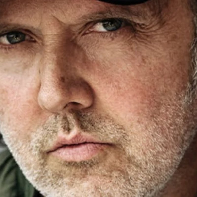 LARS ULRICH Admits He Reads Online Comments