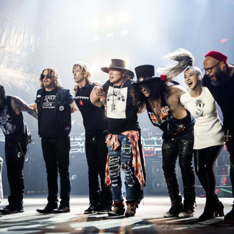  AXL ROSE On Possibility Of New Music From Reunited GUNS N' ROSES: 'You Never Know' 