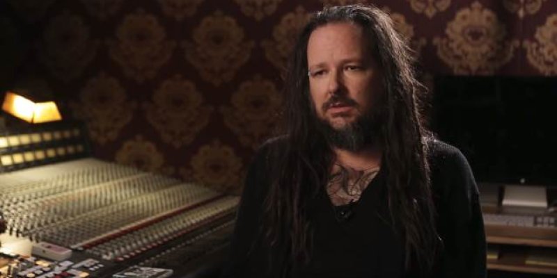  KORN Frontman Says He 'Got In Trouble' For 'Talking S**t' About METALLICA 