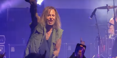 VINCE NEIL's Set Cut Short Due To An Active Shooter