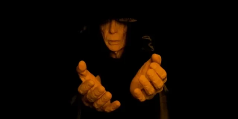 MICK MARS Shares Third Solo Single 'Undone'