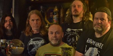 DECEASED premiere new track at MetalInjection.net