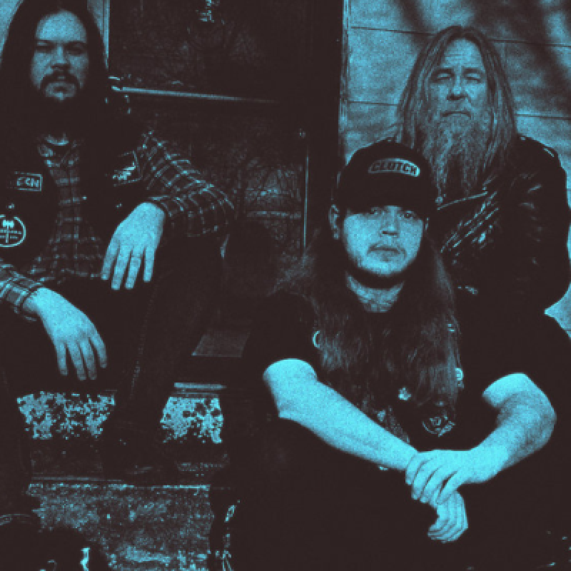 SUN MANTRA Featured in Doomed Nation’s “Doomed Confessionary” — Knoxville Doom Trio Continues Rise with Ferocious Double Single “FERTILIZER / WRATH”