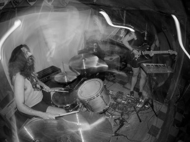 LUCIOUS FOX ANNOUNCE NEW ALBUM “THE DEATH AND LIFE OF THE GREAT LAKES”