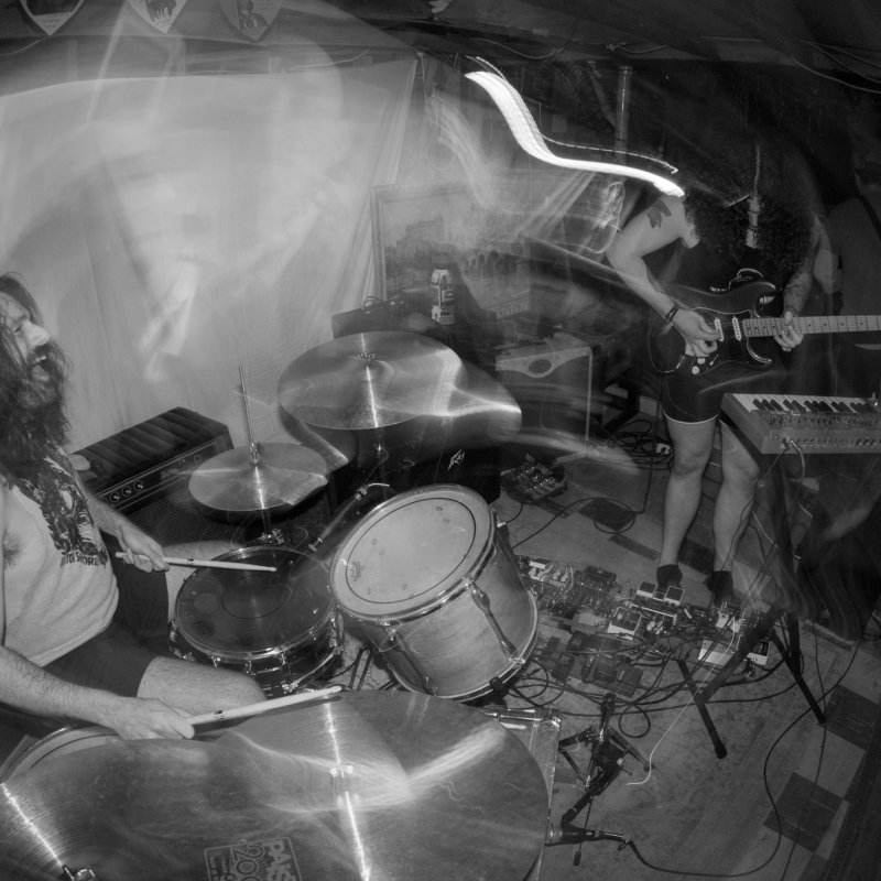 LUCIOUS FOX ANNOUNCE NEW ALBUM “THE DEATH AND LIFE OF THE GREAT LAKES”
