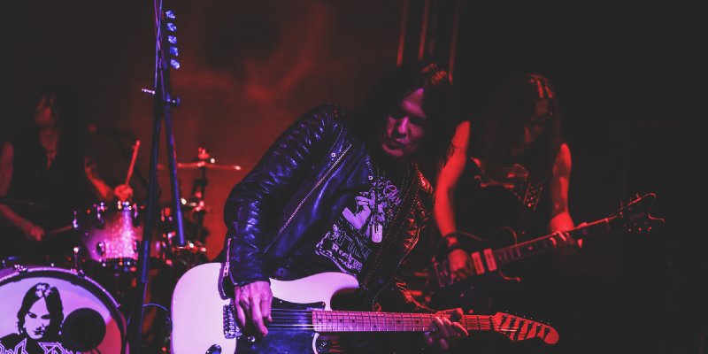 New York City’s Bob Dee with Petro Drop Explosive New Single “Walls Come Down” — Out September 26, 2025