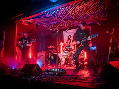 TAKIPNIK ANNOUNCES NEW ALBUM AWAKENED – OUT OCTOBER 24, 2025