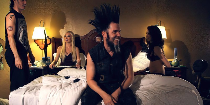 RockFeed Highlights Matt Zane’s Upcoming Documentary on Wayne Static and Tera Wray