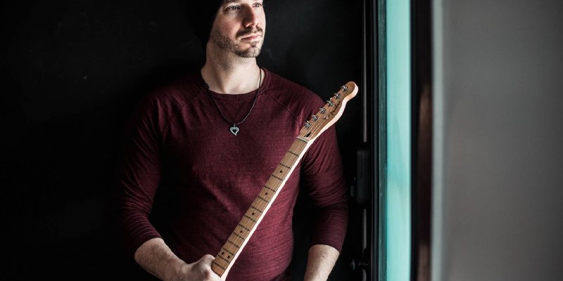 JON HARRIS SERVES UP A FUNK-ROCK FEAST WITH NEW “MUSTARD N KETCHUP” PLAYTHROUGH