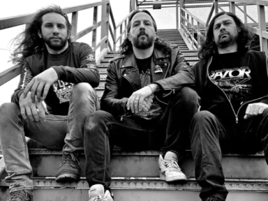 ELECTROCUTIONER RETURN WITH RE-RECORDED SINGLE &ldquo;VAMPIRE&rsquo;S KISS&rdquo; &mdash; A BLOODSOAKED THRASH TRIBUTE TO 80s CULT HORROR