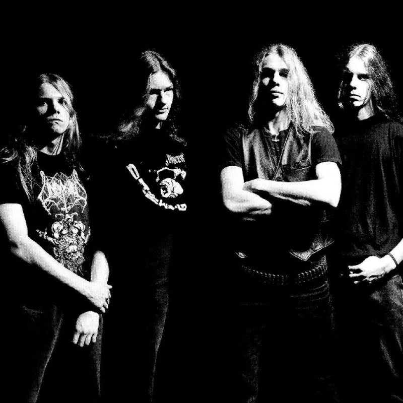 HETSHEADS NAMED BAND OF THE MONTH AFTER SHATTERING RECORD WITH 322,430 VOTES