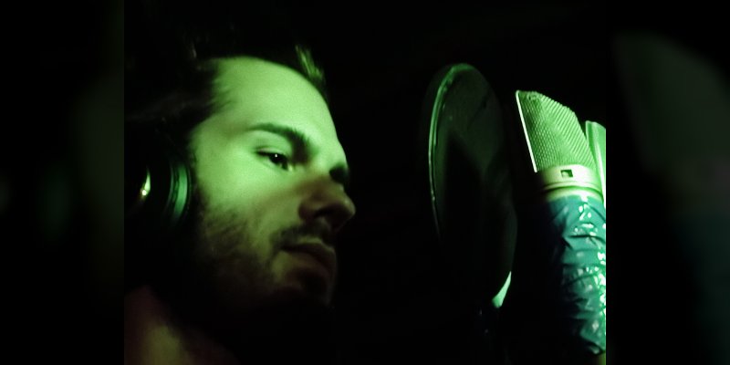 Rare Found Footage Reveals Wayne Static Recording &ldquo;Down&rdquo; With Raw Isolated Vocals