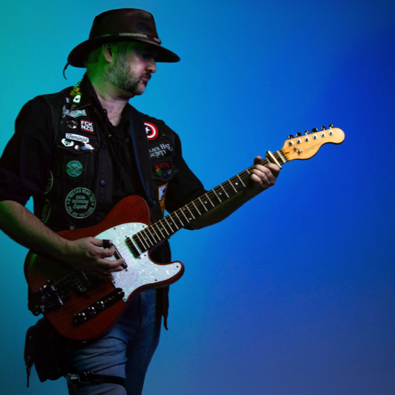 UNCLE HAUK RELEASES NEW ALBUM &ldquo;LOSE YOUR ILLUSIONS&rdquo;