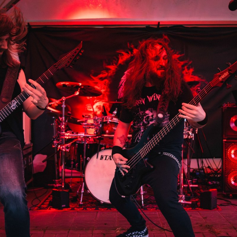 IRON WINGS UNLEASH NEW HEAVY/THRASH METAL ASSAULT &ldquo;ALPHA & OMEGA&rdquo; OUT NOW