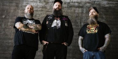 HEXJAKT UNLEASH OCCULT DOOM RITUAL ON FOUR ALTARS OF SIN SPLIT OUT NOW VIA MAJESTIC MOUNTAIN RECORDS
