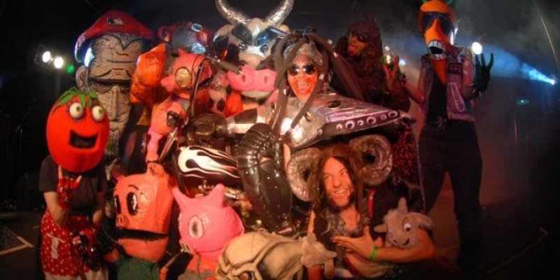 GREEN JELL&Yuml;'s Silence of the Sponge Returns on Limited Cassette Reissue via CDN Records