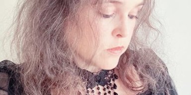 IN SPITE OF THUNDER UNVEILS &ldquo;COLLATERAL DAMAGE,&rdquo; A HAUNTING NEW EP OF SYMPHONIC GOTHIC DOOM AND GOTHIC FOLK