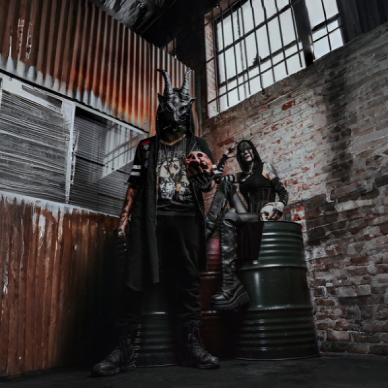 ANTANIA Featured in Silence Magazine With New Video &ldquo;33&rdquo;