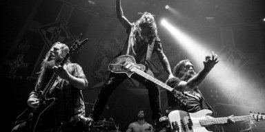 DARKEST HOUR East Coast Mini-Tour Begins Next Week; Band Announces Death To False Metalcore European Tour And Launches Signature Ice Cream