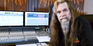  Former W.A.S.P. Guitarist CHRIS HOLMES To Release 'Under The Influence' EP 