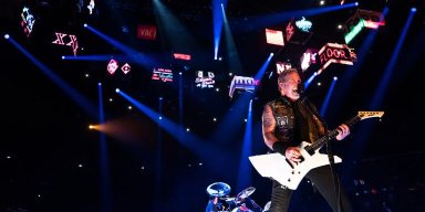 Watch METALLICA: Pro-Shot Live Video Of 'Leper Messiah', It is Heavy As F**k!