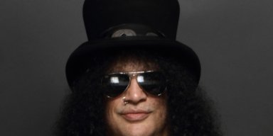 SLASH ON NEW GN'R MUSIC, 'MAGICAL' REUNION