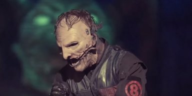 COREY TAYLOR Says He Was 'Wrongfully Accused Of Stealing Money' From CHRIS FEHN 