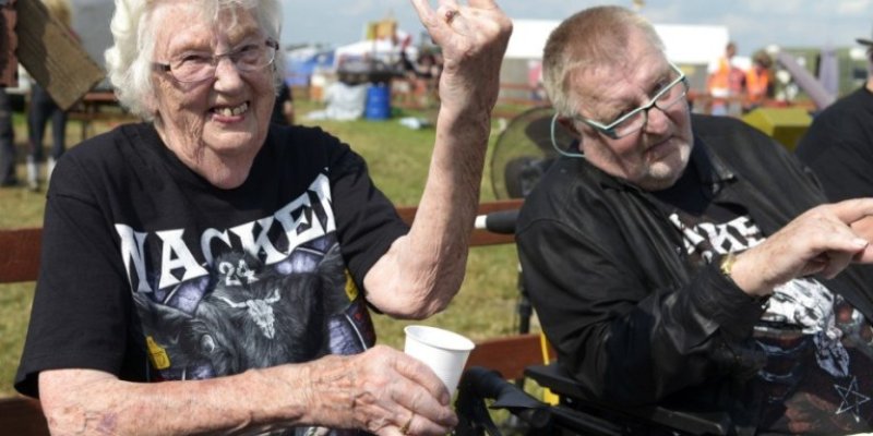 Elderly Couple Sued For Listening To IRON MAIDEN Too Loud