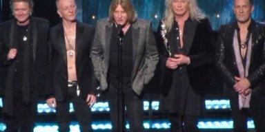 DEF LEPPARD INDUCTED INTO ROCK HALL