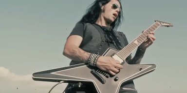 Former OZZY Guitarist GUS G. Would Be 'Honored' To Fill In For GLENN TIPTON In JUDAS PRIEST 