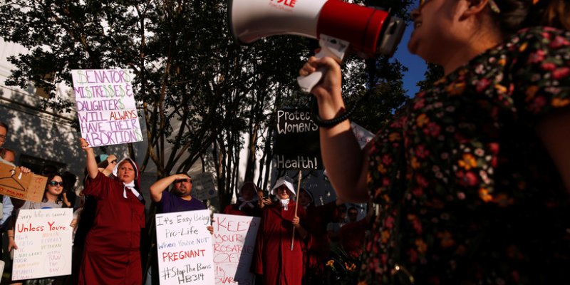 Metalheads Raise Money for Abortion Care in Alabama